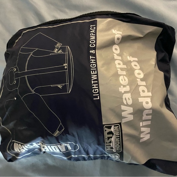 Misty Mountain Technical Lightweight Packable Rain Jacket Waterproof Sz L Hiking - Picture 10 of 11